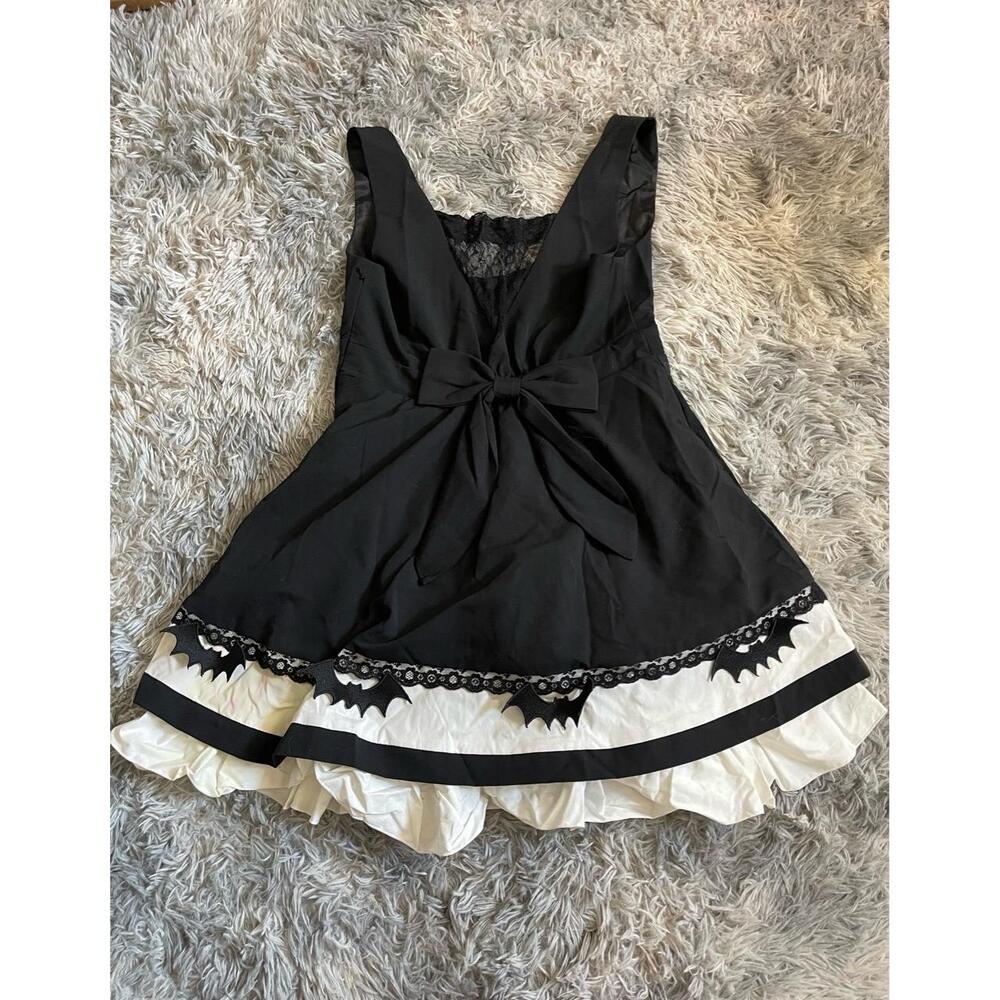 Womens Dress Medium Black White Goth Core Halloween Bat Applique Lolita Cosplay - Picture 2 of 9